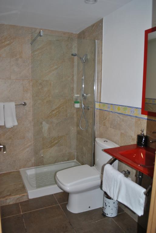 Hostal La Catedral Санто-Доминго-де-ла-Кальсада Экстерьер фото