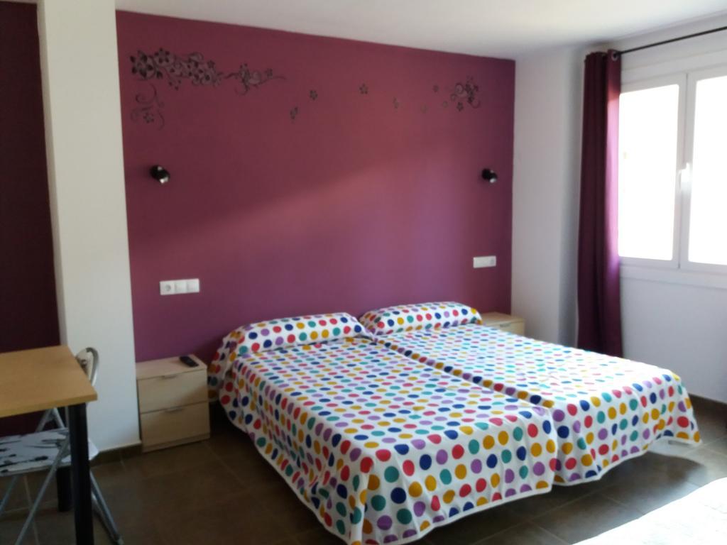 Hostal La Catedral Санто-Доминго-де-ла-Кальсада Экстерьер фото